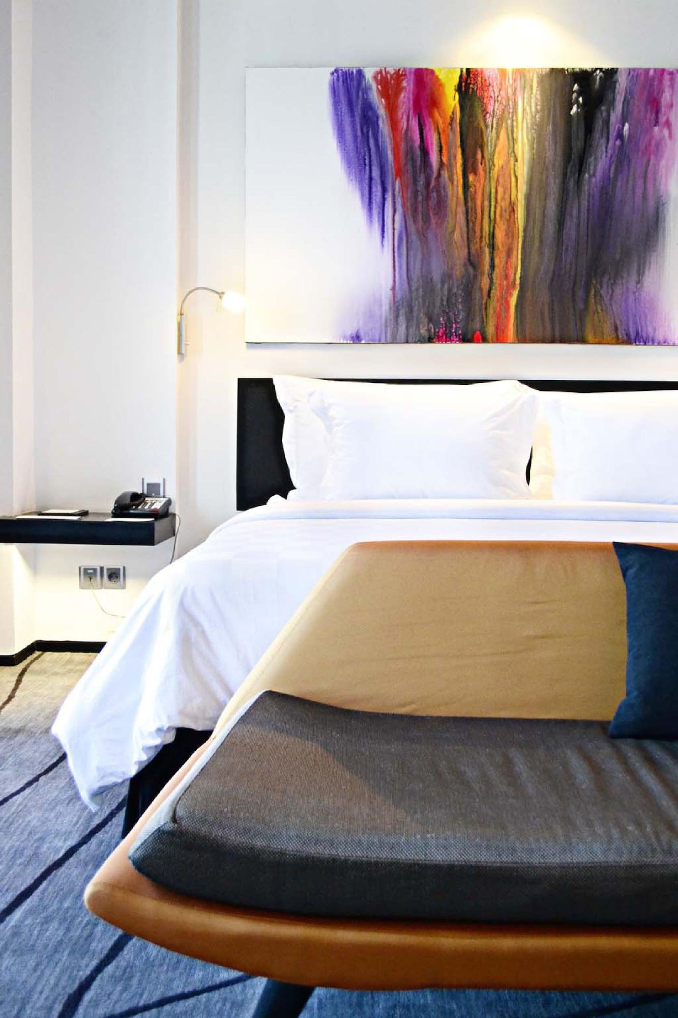 Ts Suites Surabaya Buitenkant foto