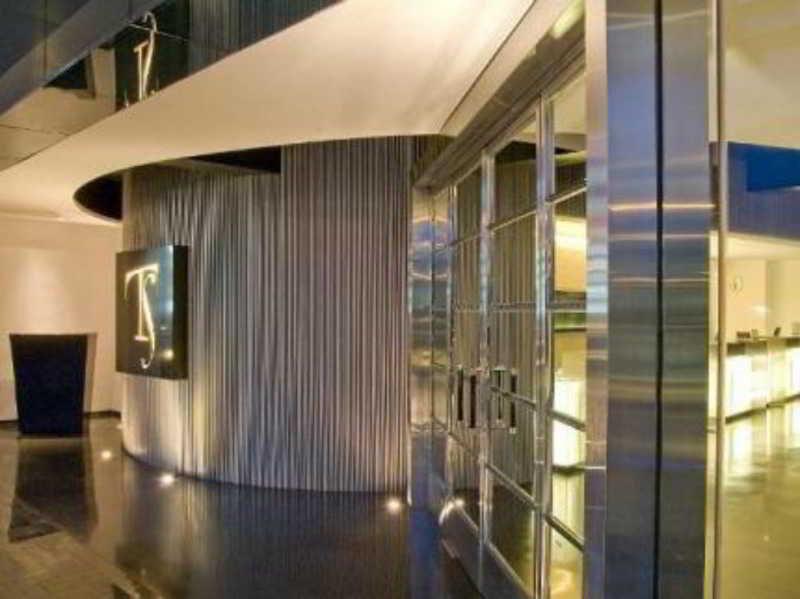 Ts Suites Surabaya Buitenkant foto