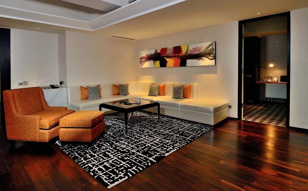 Ts Suites Surabaya Buitenkant foto